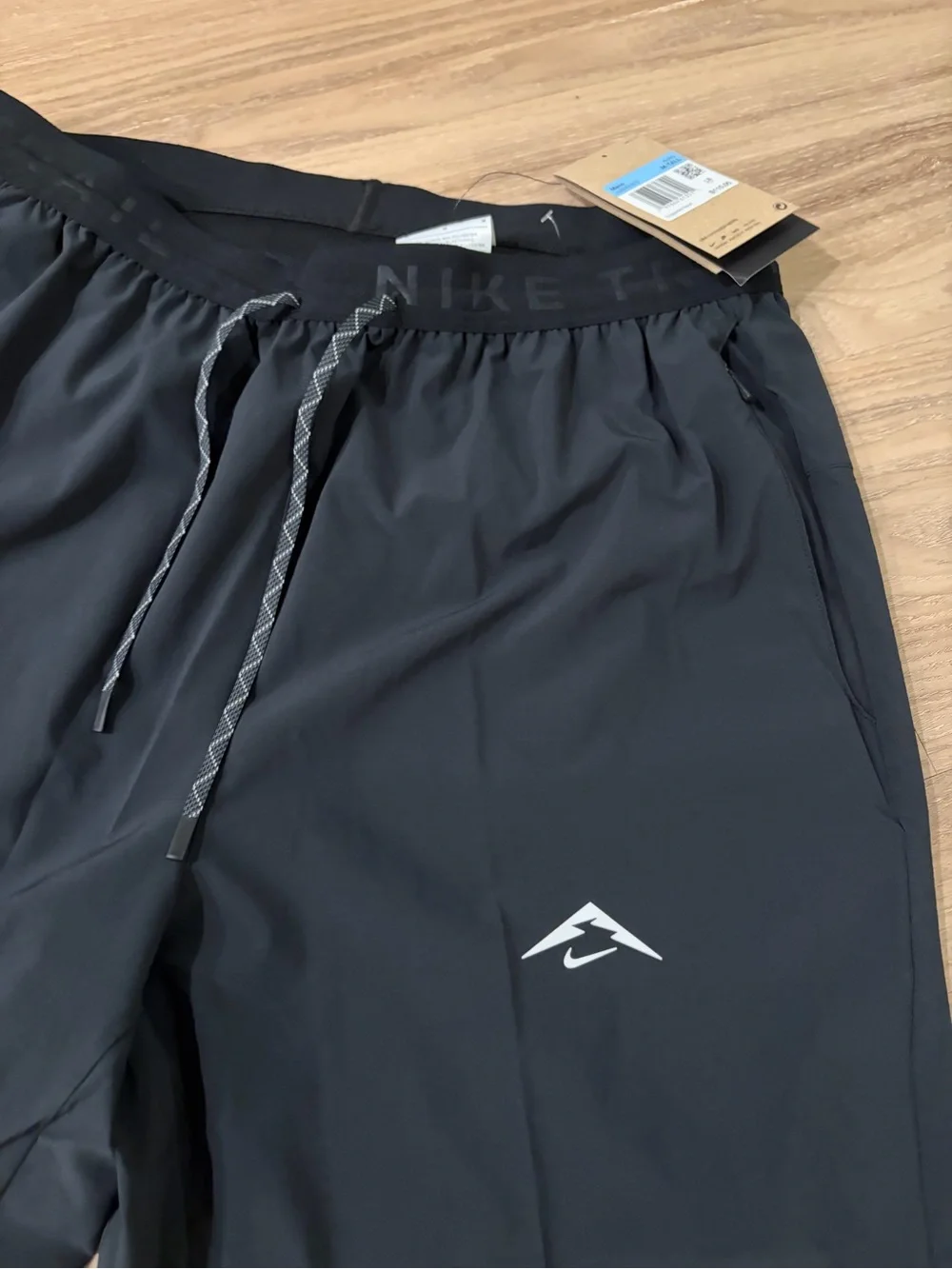 Nike men’s trail dawn range dri fit running pants size M nwt
